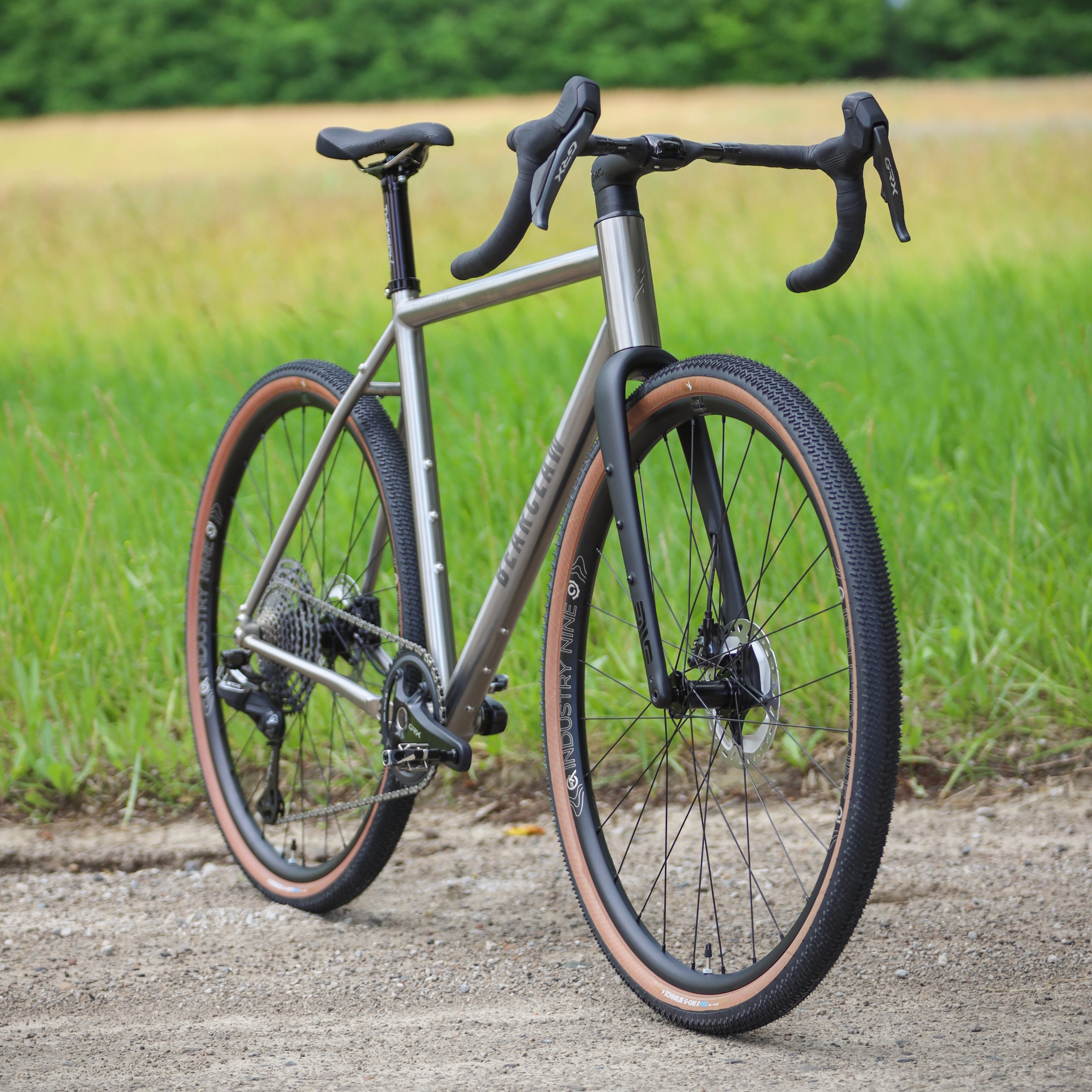 54cm Thunderhawk ENVE GRX/XTR Di2 Wireless - internal cable routing ...