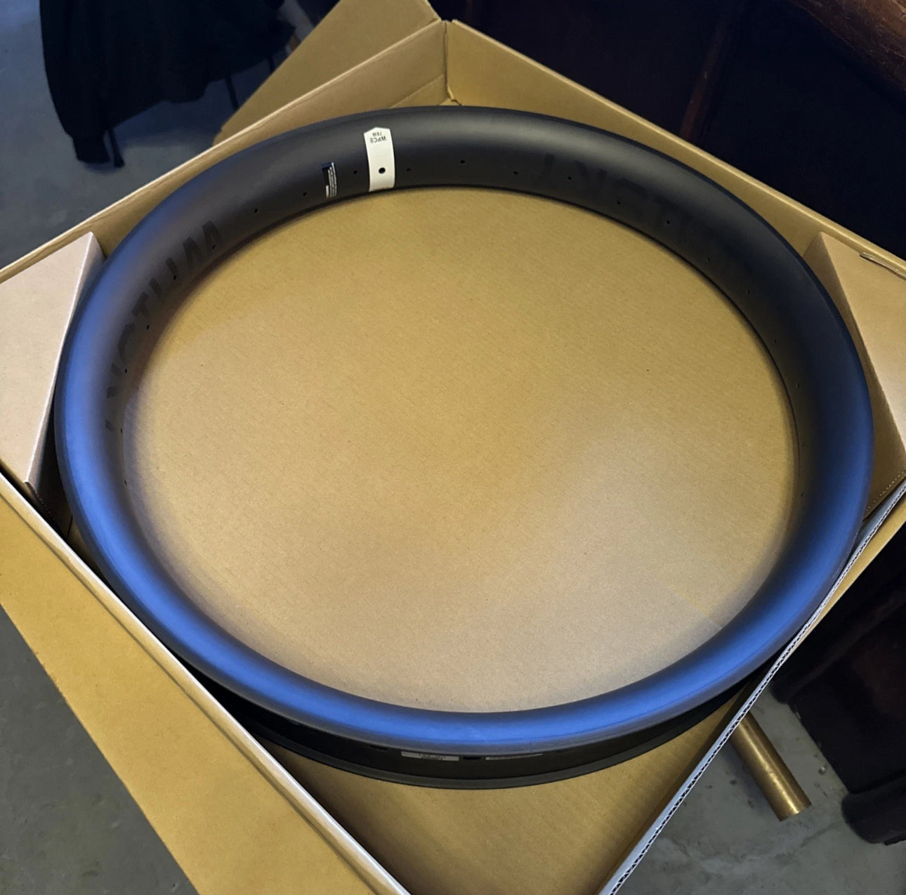 Set of 2 Whisky No 9 76w Fat Rims 27.5 32h 630g Carbon