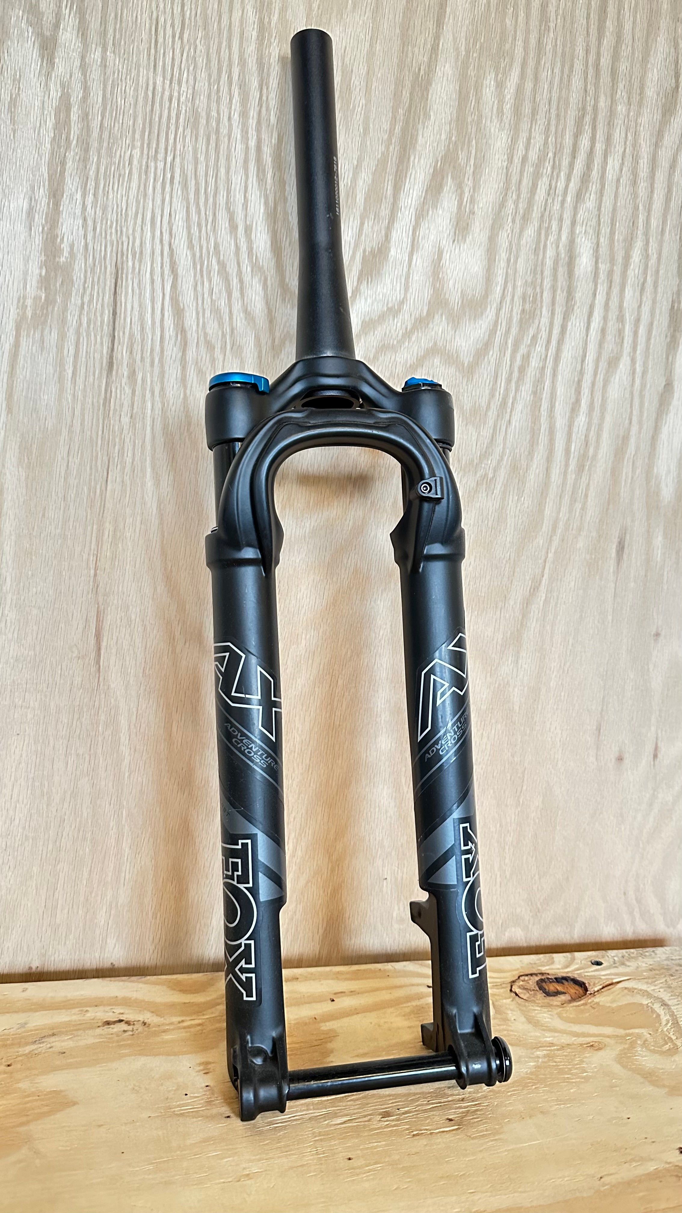 Fox Float 32 AX SC performance elite 40mm travel gravel suspension for Bearclaw Bicycle Co